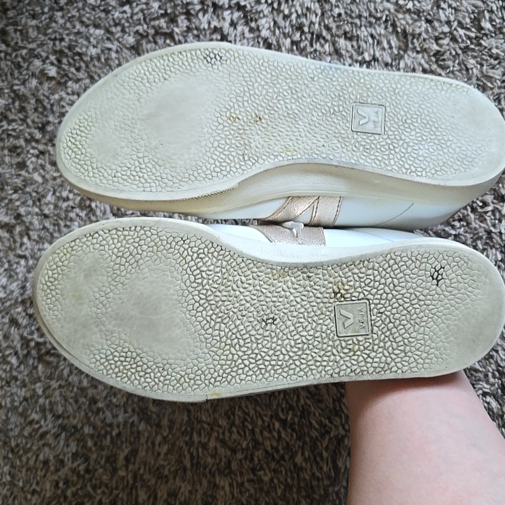 Veja Women's Sneakers in White and Gold - Picture 8 of 13